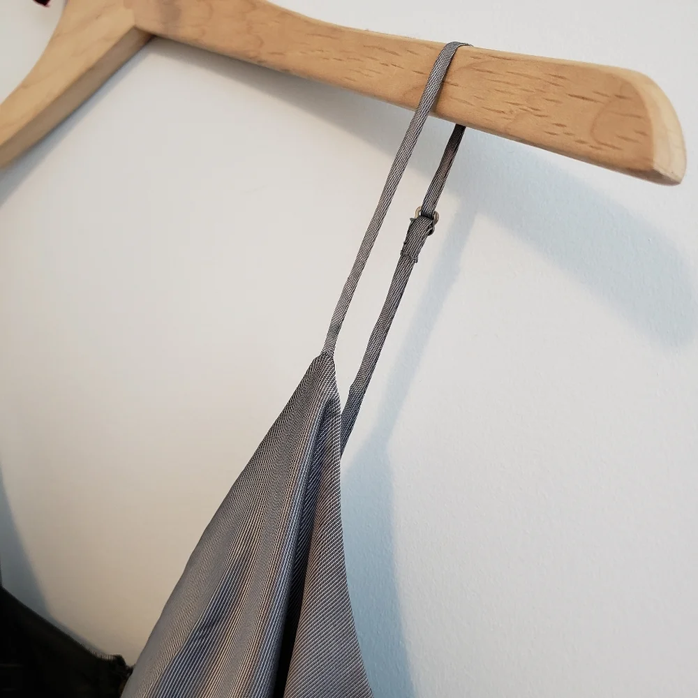 EUC BCBGMaxAzria Cocktail Dress - Picture 8 of 15